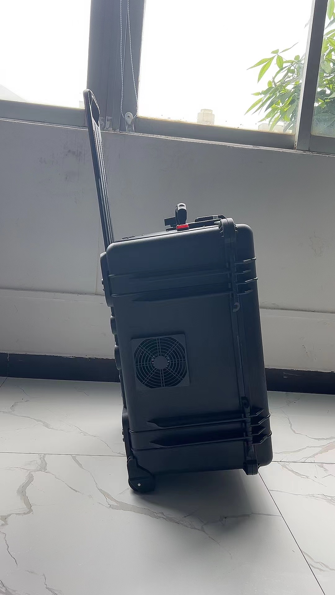 大渡口手拉箱型移动通信干扰器